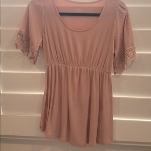 Blush pink maternity shirt